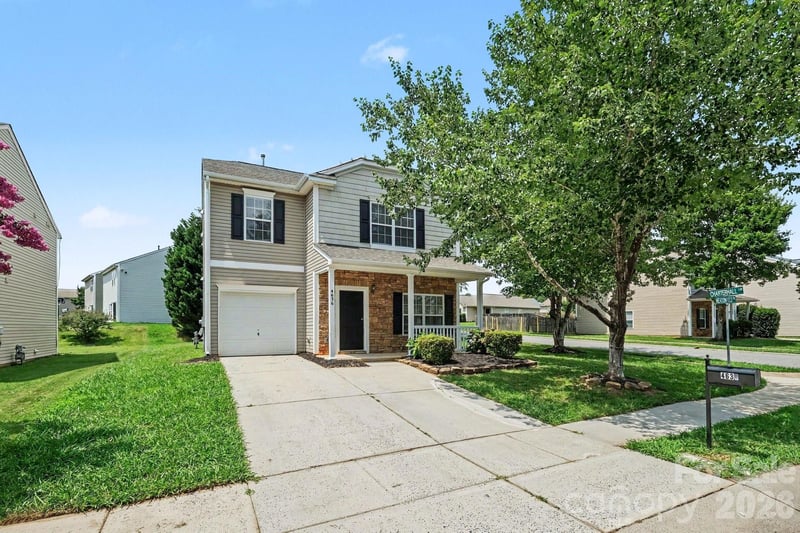 4636 Meadowfield Rd, Charlotte, NC 28215