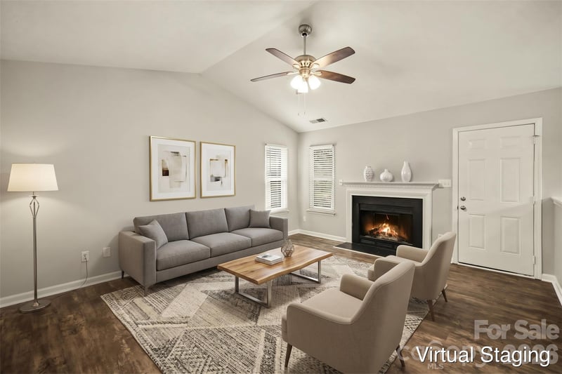 2732 Black Walnut Ln, Charlotte, NC 28262
