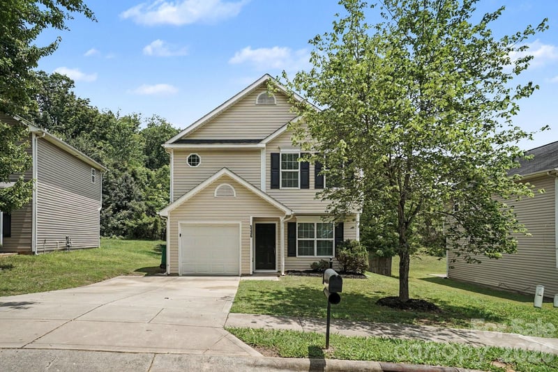 5336 Beam Lake Dr, Charlotte, NC 28216