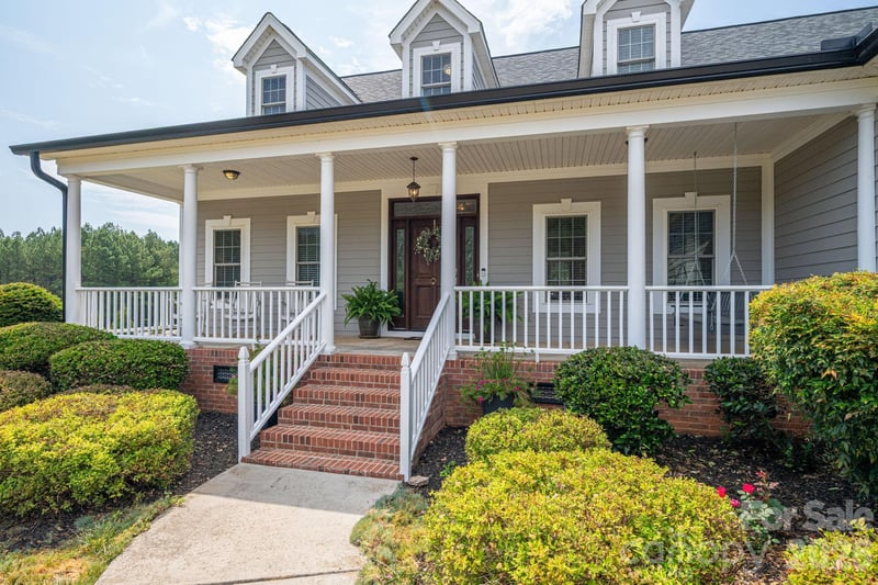 3020 N Ridge Ct, Lincolnton, NC 28092