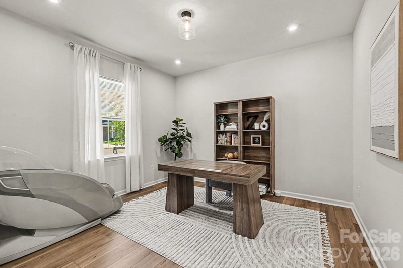 8230 Franklin Trail St, Charlotte, NC 28227