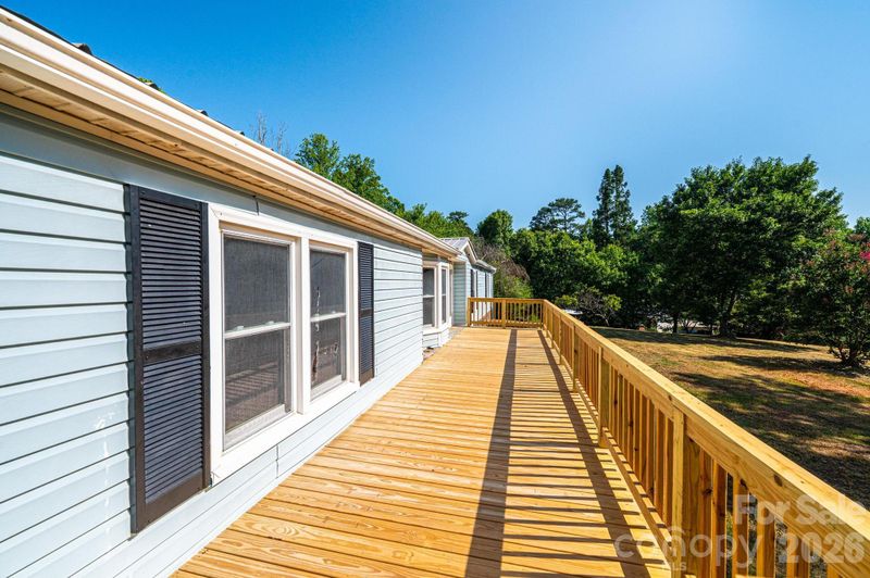 1143 Cheyenne Oaks Dr, Claremont, NC 28610