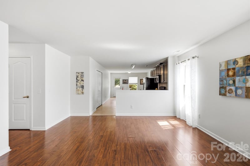 757 Willow Creek Dr, Gastonia, NC 28054