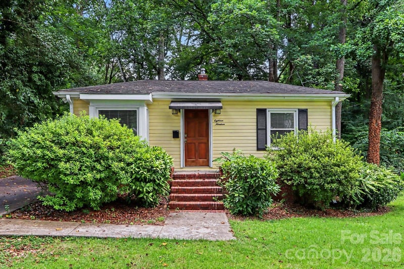 1819 Arnold Dr, Charlotte, NC 28205