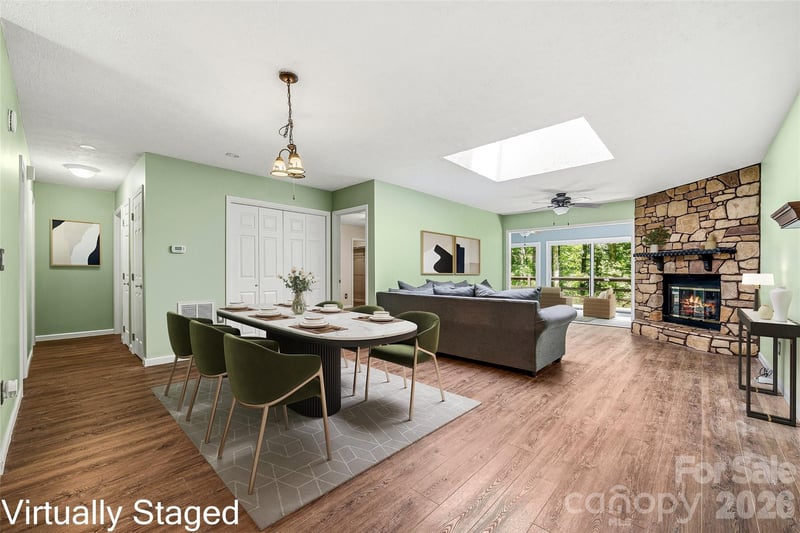 27 Unity Ct, Etowah, NC 28729