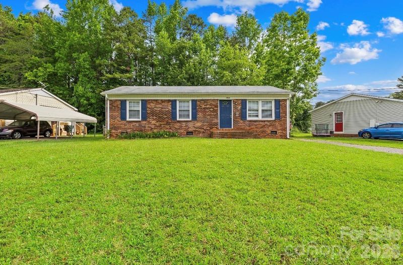 1812 Alpine Dr, Kings Mountain, NC 28086