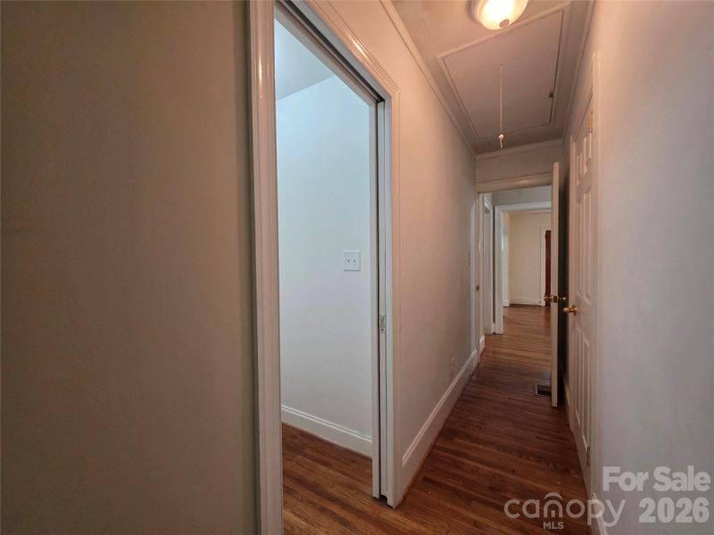 614 Marsh Rd, Charlotte, NC 28209