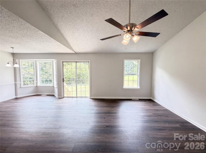 4901 Jacquelyne Dr, Indian Trail, NC 28079