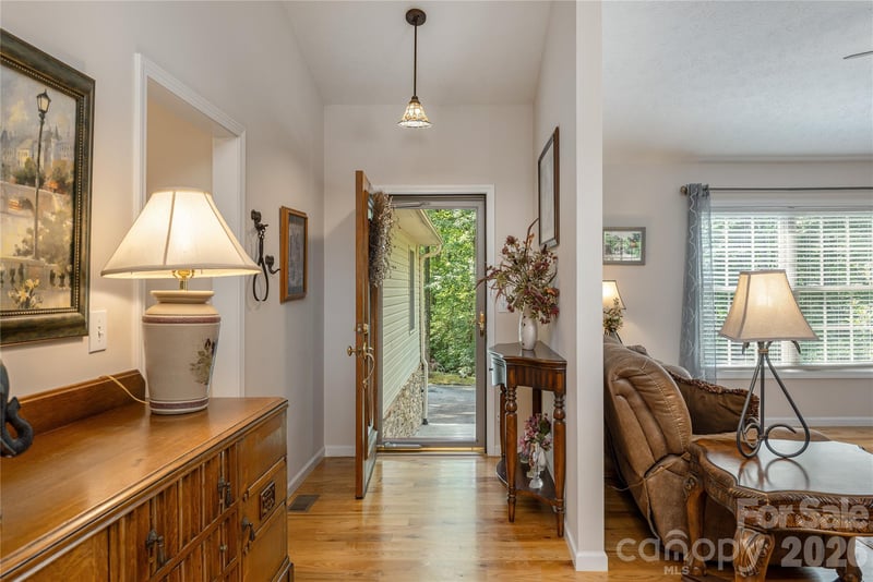 59 Smalltown Trl, Brevard, NC 28712