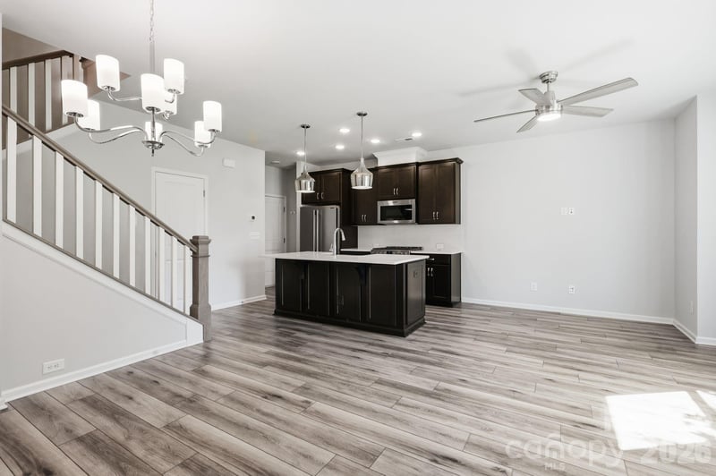 1450 Winding Stream Rd, Charlotte, NC 28206