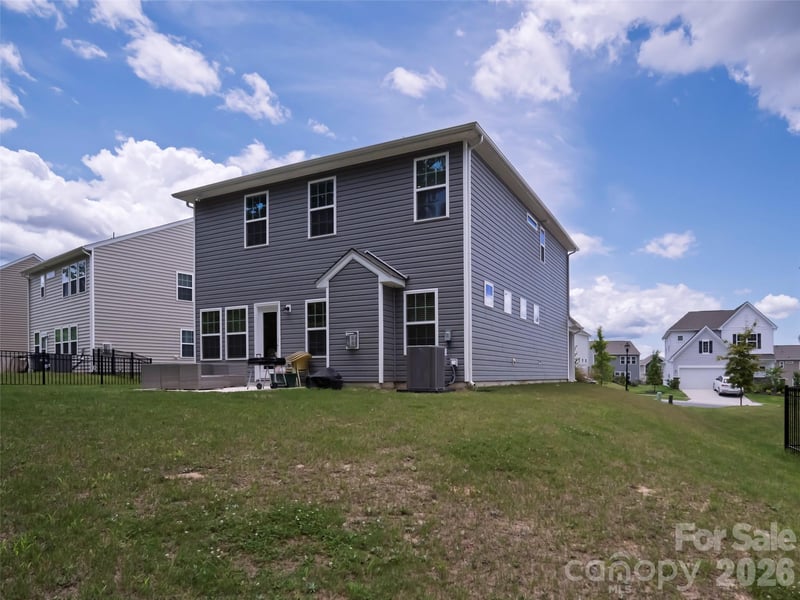 15521 Capps Rd, Charlotte, NC 28278