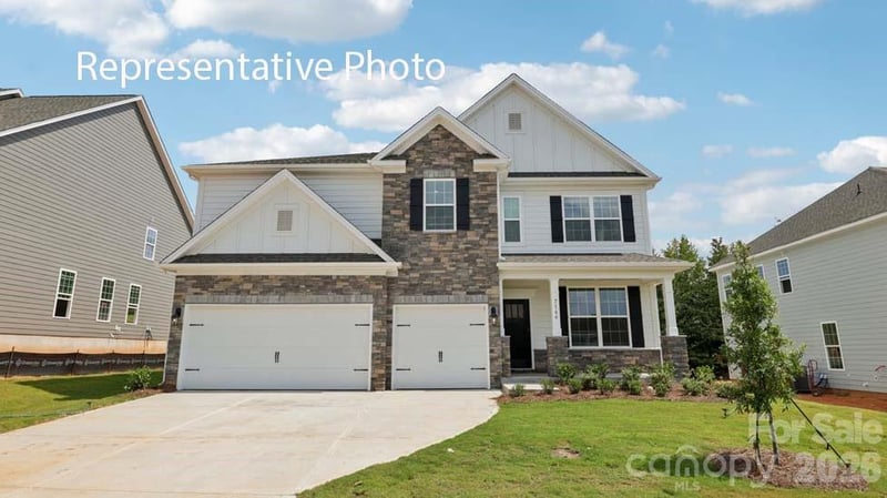 1027 Tundra Swan Dr, Indian Trail, NC 28079