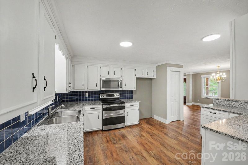 1138 Graham St, Claremont, NC 28610
