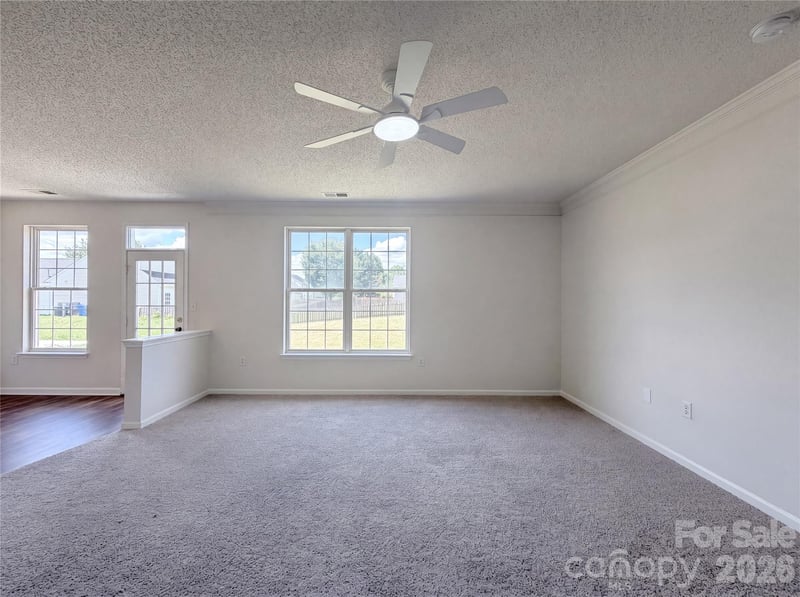 107 Elrosa Rd, Mooresville, NC 28115