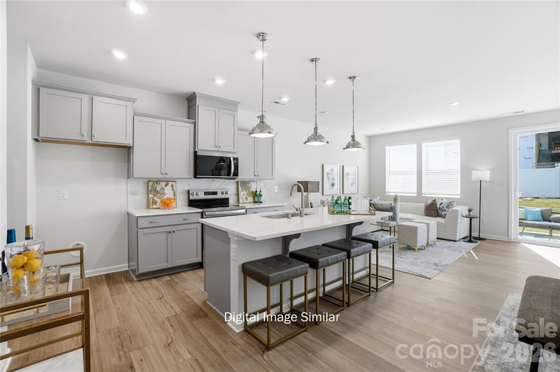 5208 Wyes Oak Ln, Charlotte, NC 28269