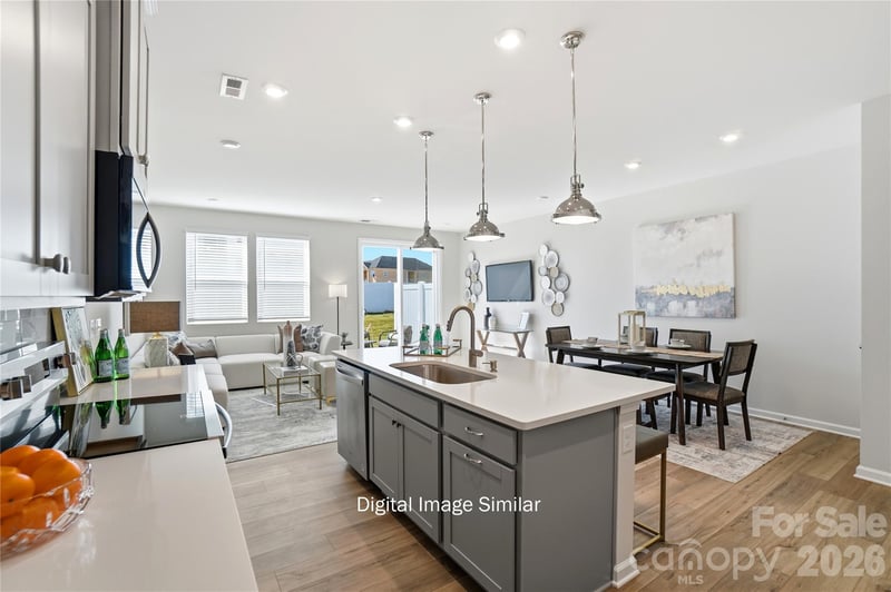 5208 Wyes Oak Ln, Charlotte, NC 28269