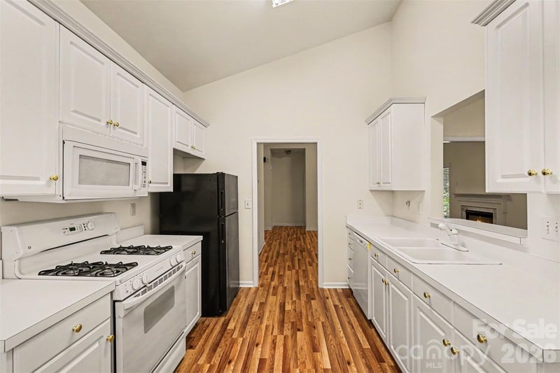 2922 Tallard Ln, Charlotte, NC 28270