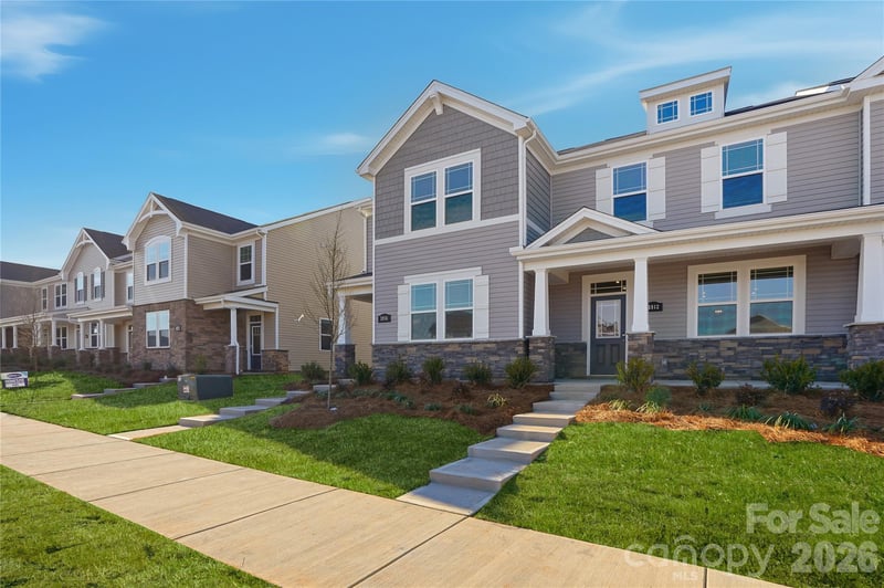 5205 Wyes Oak Ln, Charlotte, NC 28269