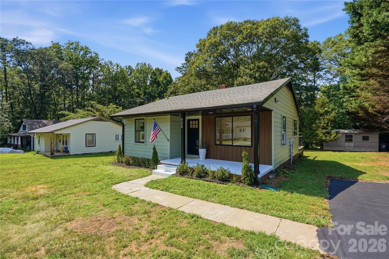 408 Rhyne St, Stanley, NC 28164
