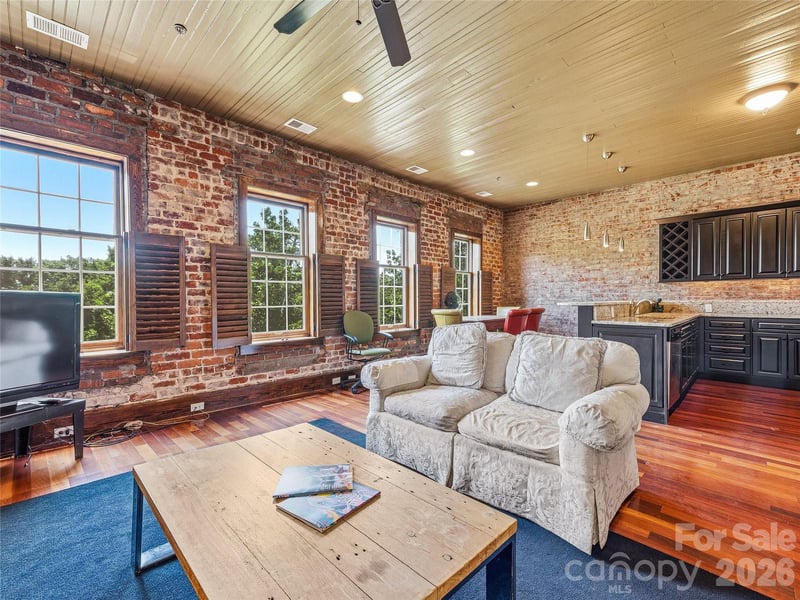 33 Patton Ave #301, Asheville, NC 28801