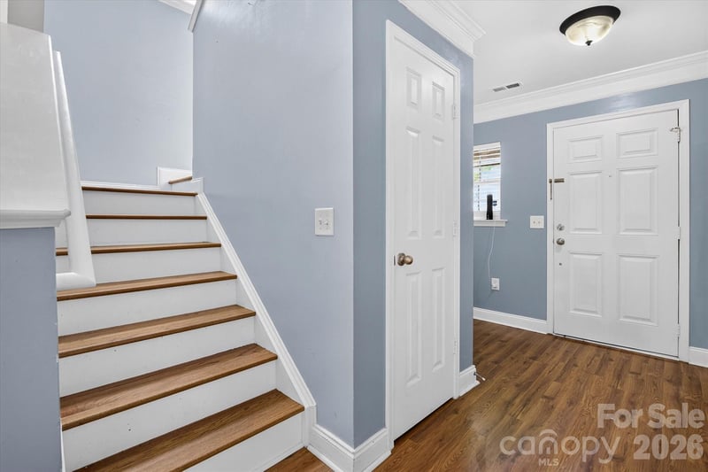 442 Tribune Dr, Charlotte, NC 28214