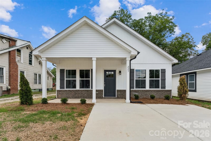 223 W 11th St, Salisbury, NC 28144