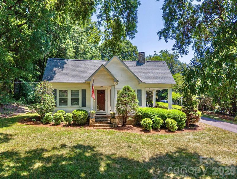 3512 Red Norris Dr, Maiden, NC 28650