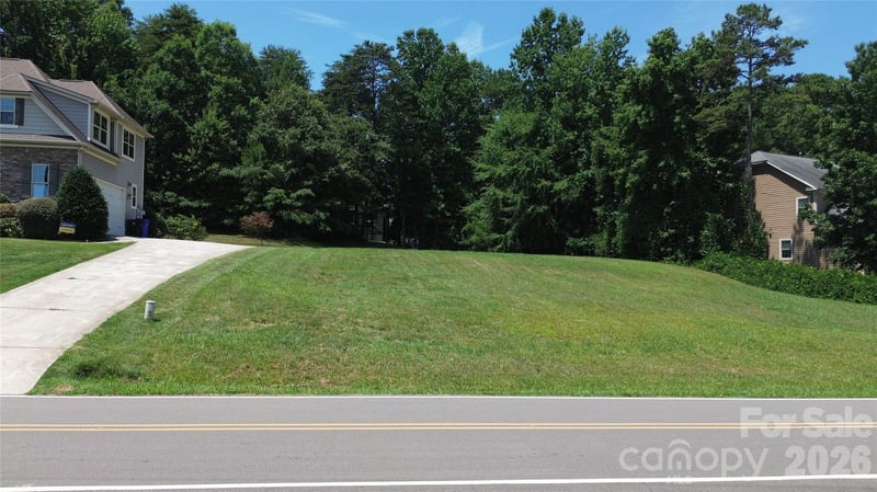 182 Wilson Lake Rd, Mooresville, NC 28117