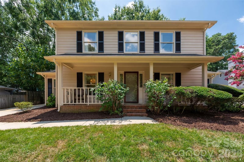 9112 Winter Moss Ct, Charlotte, NC 28227