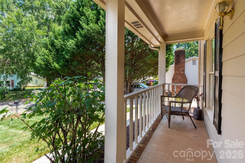 9112 Winter Moss Ct, Charlotte, NC 28227