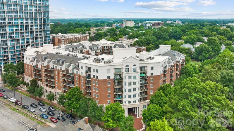 300 W 5th St #617, Charlotte, NC 28202