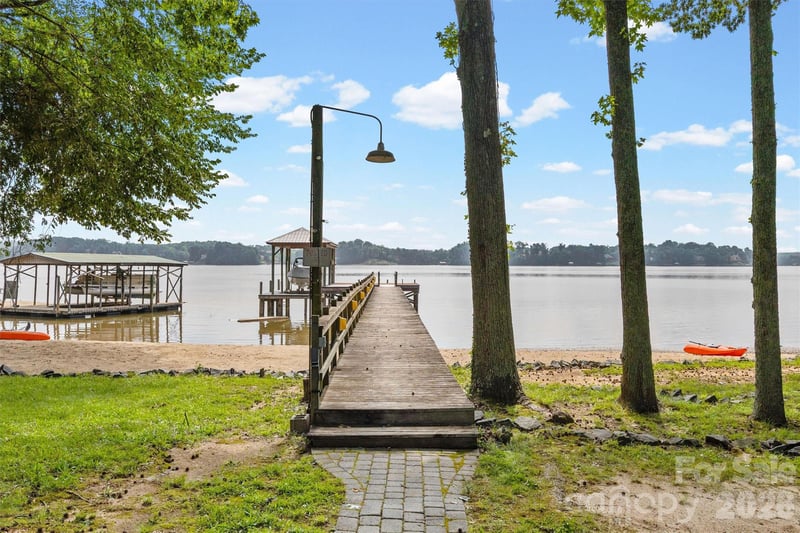 5080 Tioga Rd, Clover, SC 29710