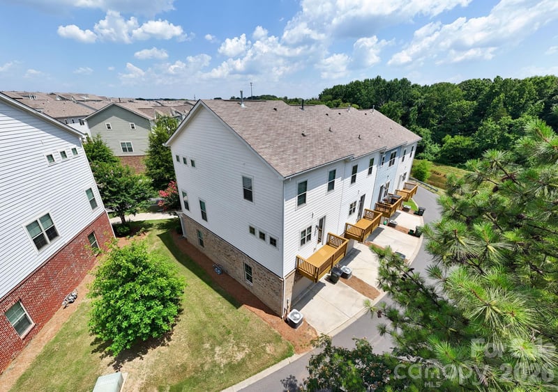 9348 Ainslie Downs St, Charlotte, NC 28273