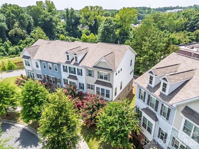 9348 Ainslie Downs St, Charlotte, NC 28273