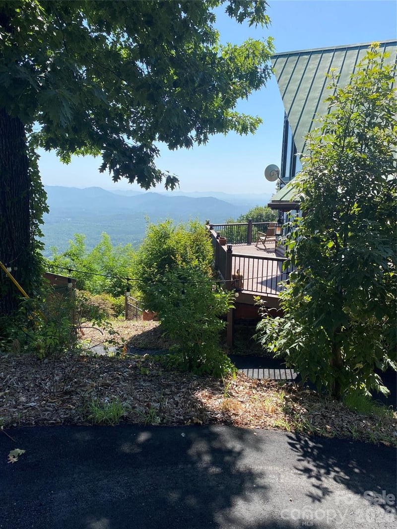 000 Williams Cir NW #320, Lake Lure, NC 28746