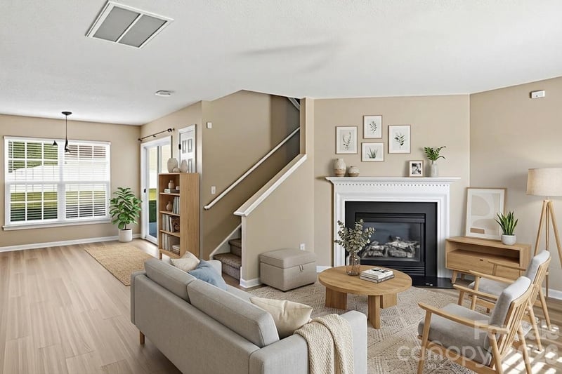 1528 Harland St, Charlotte, NC 28216