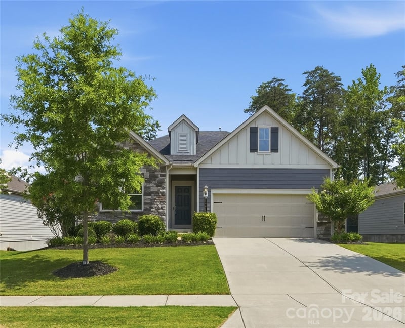 14419 Batteliere Dr, Charlotte, NC 28278