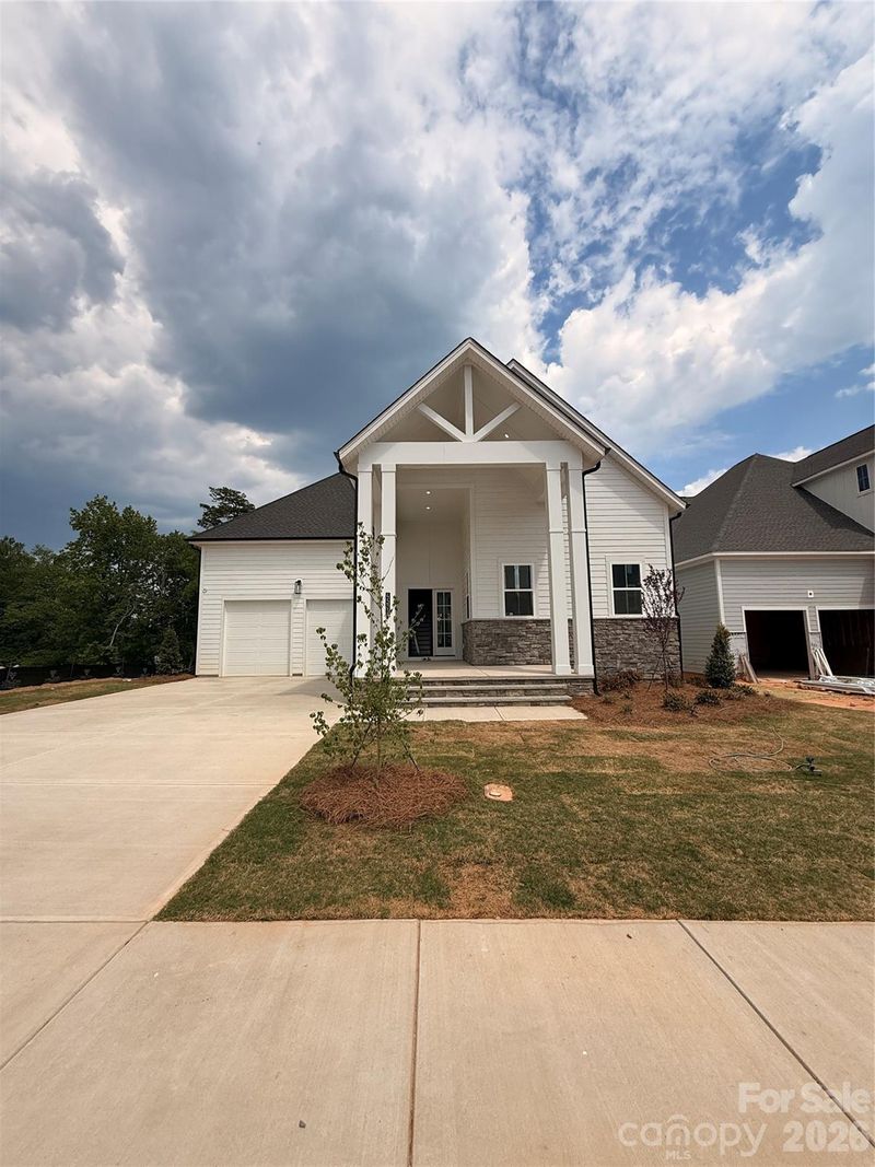 4531 Splash Trl #204, Sherrills Ford, NC 28673