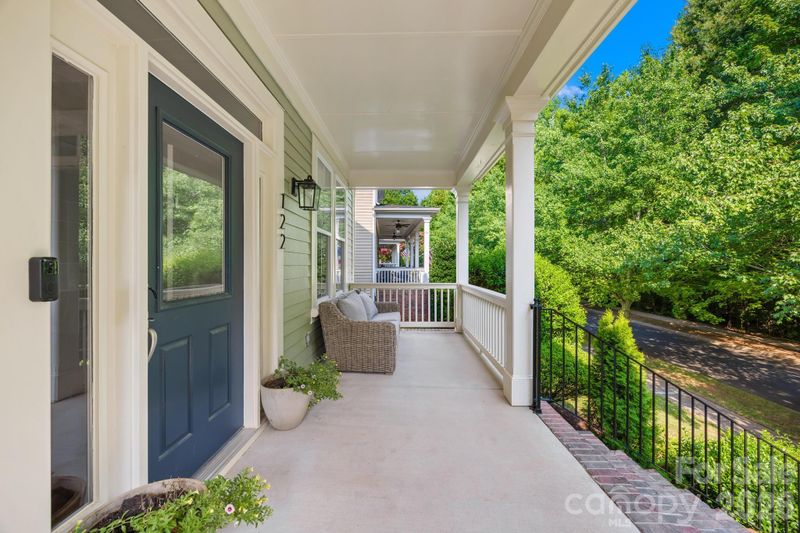 122 Gresham Ln, Mooresville, NC 28117