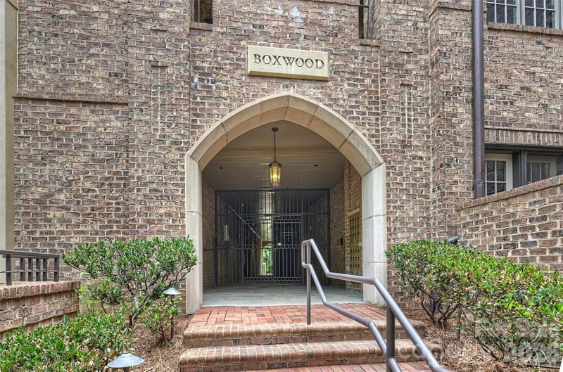 241 Queens Rd, Charlotte, NC 28204
