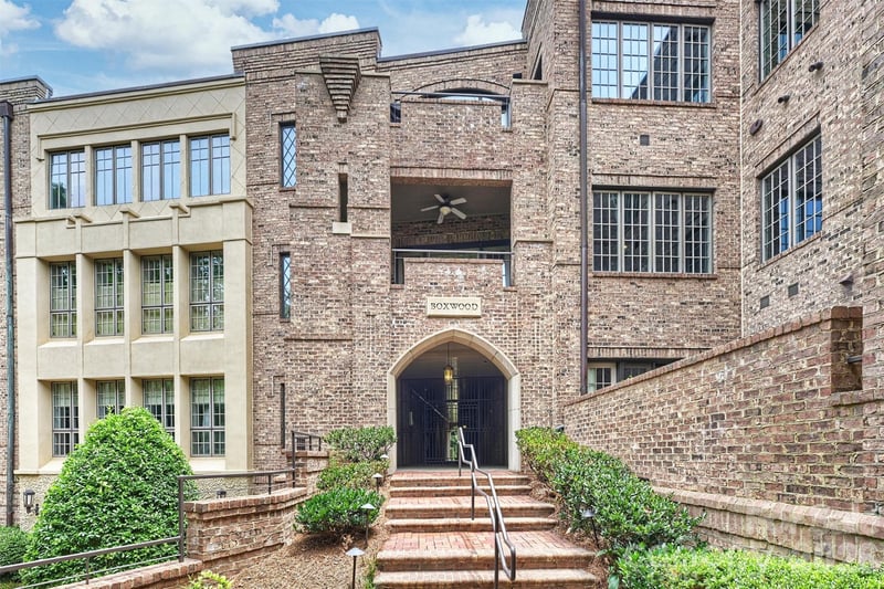 241 Queens Rd, Charlotte, NC 28204