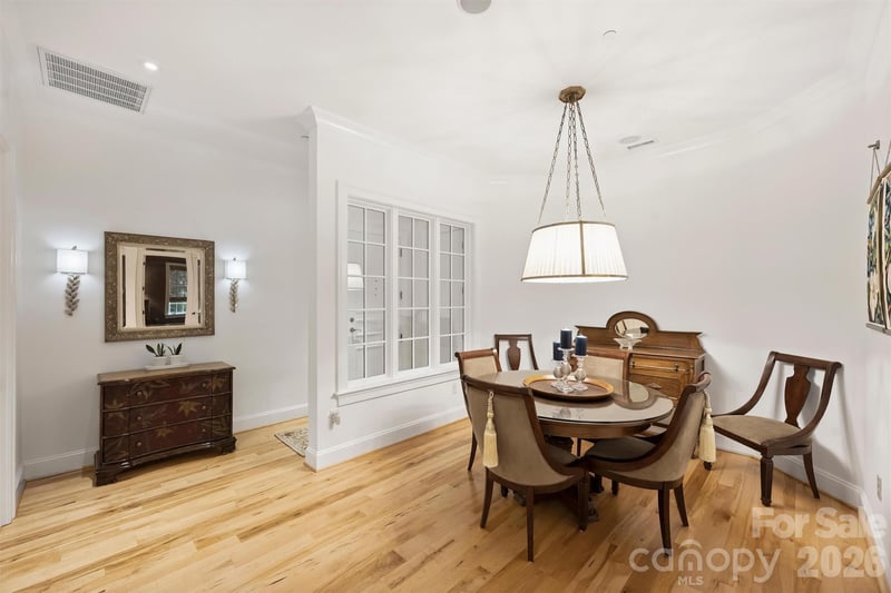 241 Queens Rd, Charlotte, NC 28204