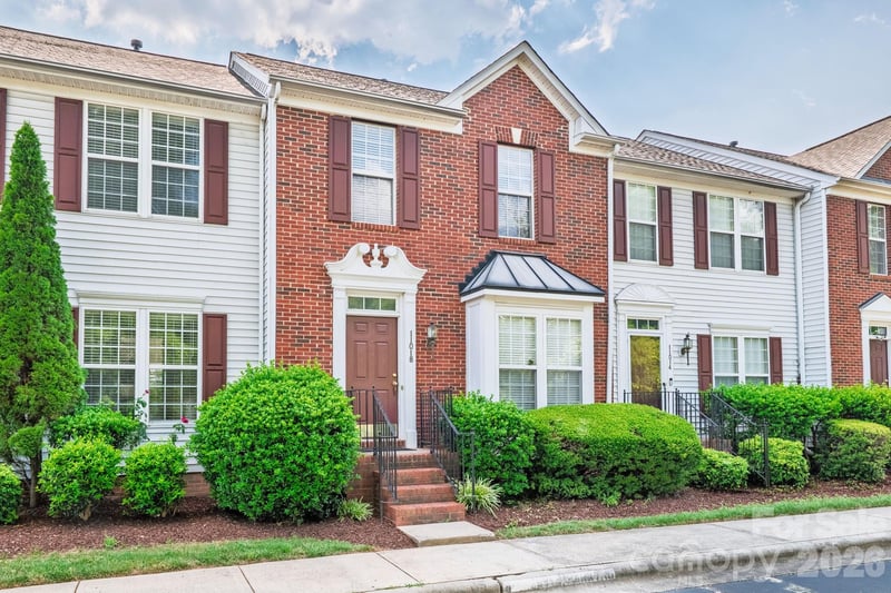 11018 Garden Oaks Ln, Charlotte, NC 28273