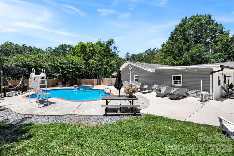6309 Landsford Rd, Marshville, NC 28103