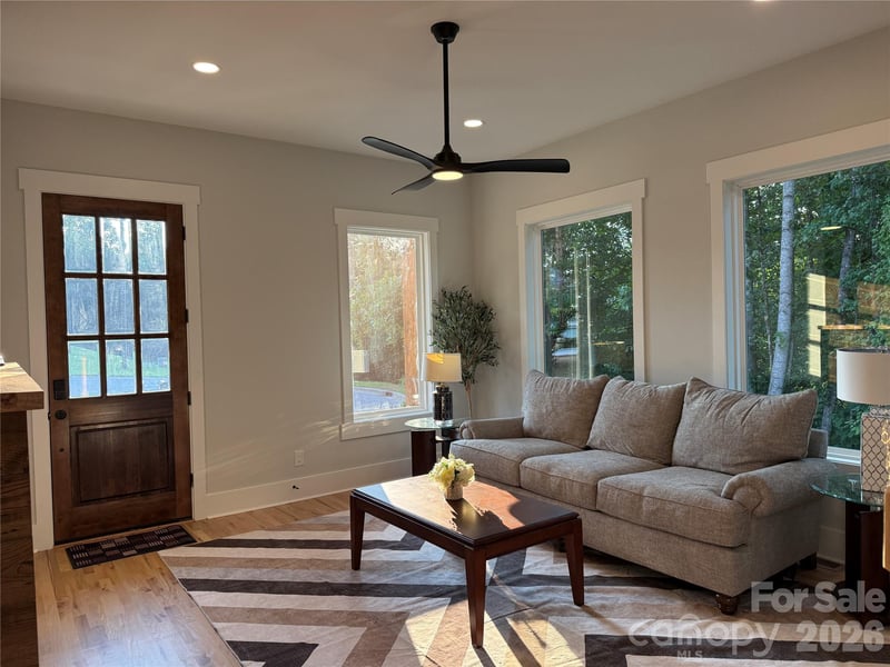 2334 Eagle Glen Ct, Gastonia, NC 28056