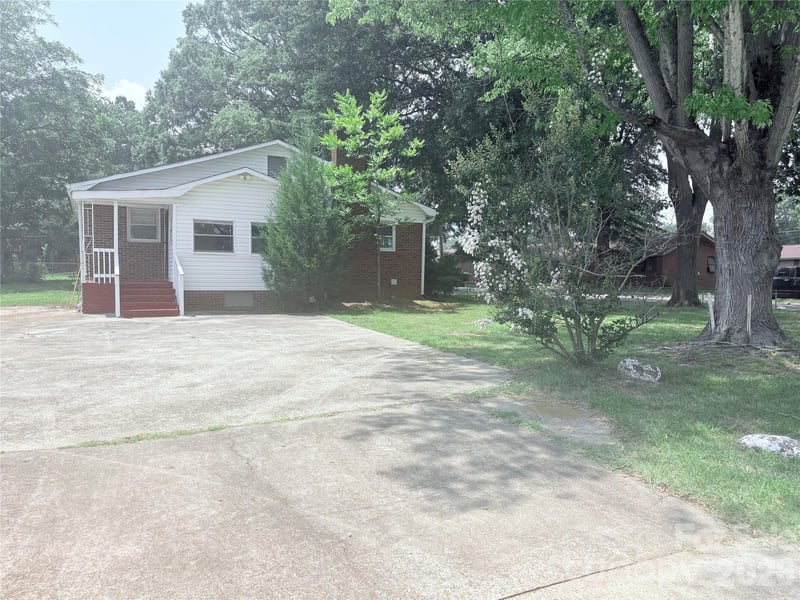 315 Parkview Ave SW, Concord, NC 28025