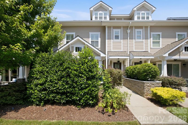 744 Amalfi Dr, Davidson, NC 28036