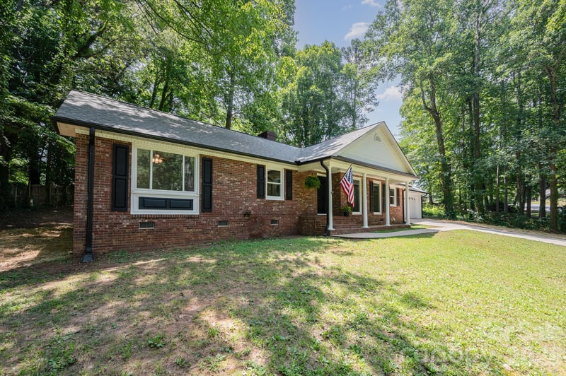 114 Elmwood Dr, Salisbury, NC 28147