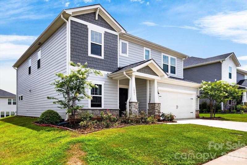 1041 Red Apple St, Monroe, NC 28110