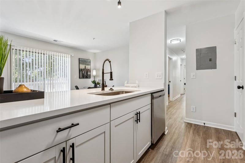 1638 Arlyn Cir #G, Charlotte, NC 28213